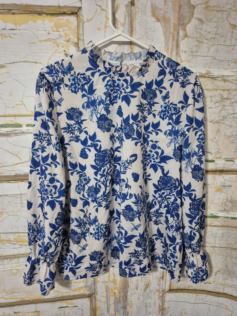 Classic White & Blue Floral Long-Sleeve Top